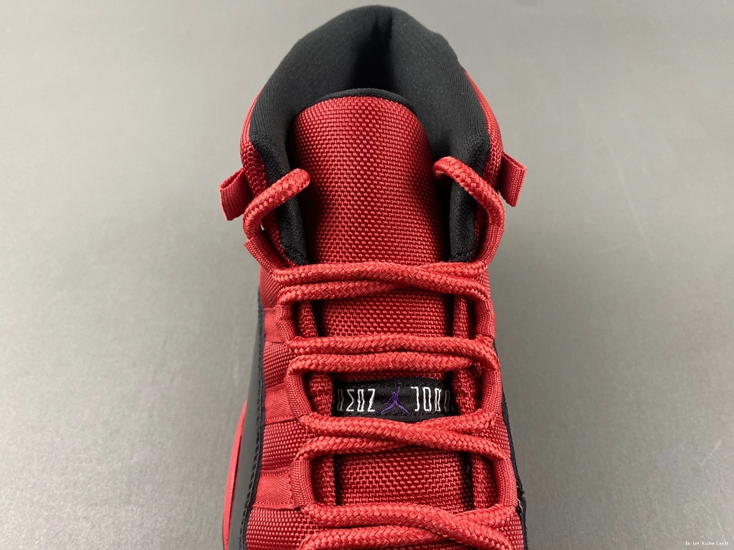11 Jordan Air CT8012-600 0930